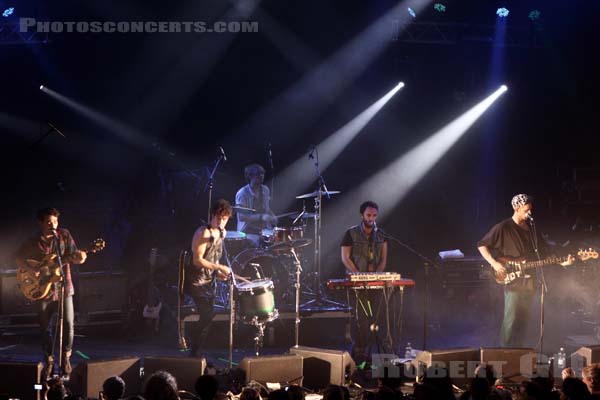 LOCAL NATIVES - 2010-11-06 - PARIS - La Cigale - 